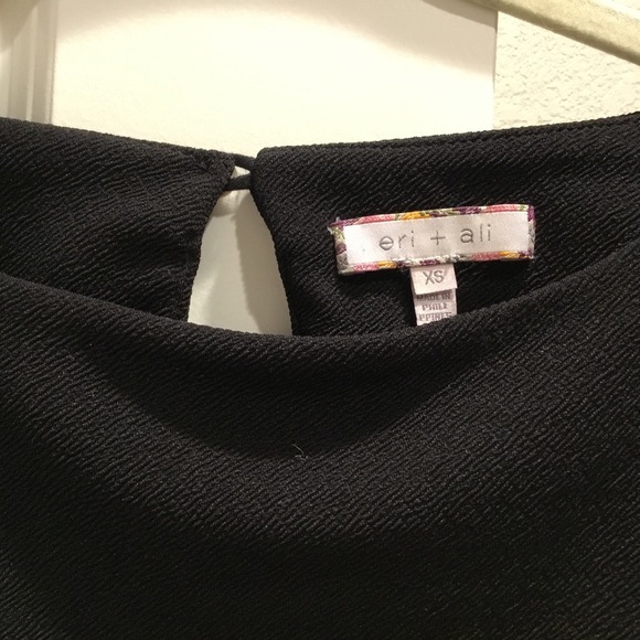 Anthropologie | Eri + Ari Viv Cropped Structured Top Sz: XS - Picture 7 of 8